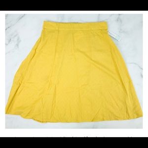 Midi skirt stitch fix collab with Katie Sturino